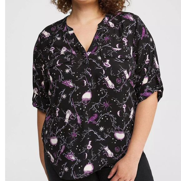 torrid Tops - Torrid 1 (1X 14/16) Disney Hocus Pocus Binx Cat Georgette‎ Harper Pullover Top
